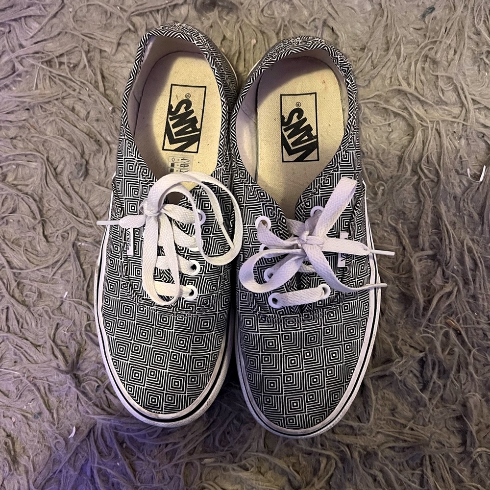 Platform Vans Sneakers